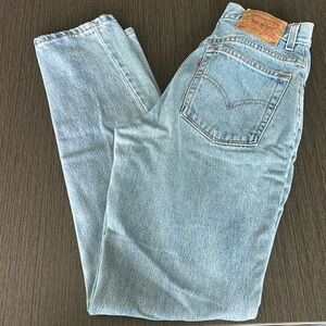 Vintage Levi’s 550 jeans